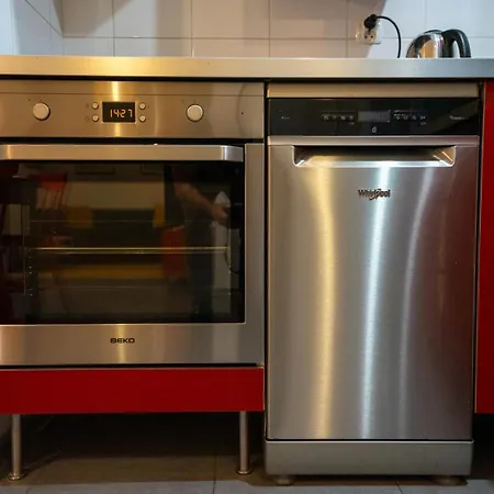 Centre Apartment- Location, Park&metro - By Rentujemy *