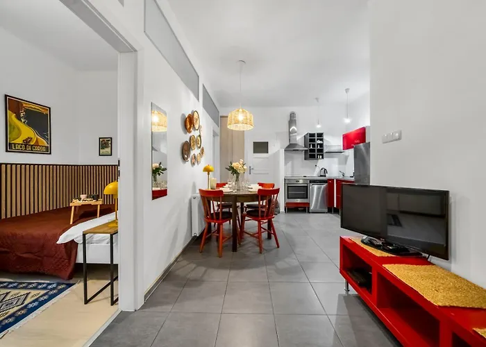 Apartment Centre Apartment- Location, Park&metro - By Rentujemy Warsaw