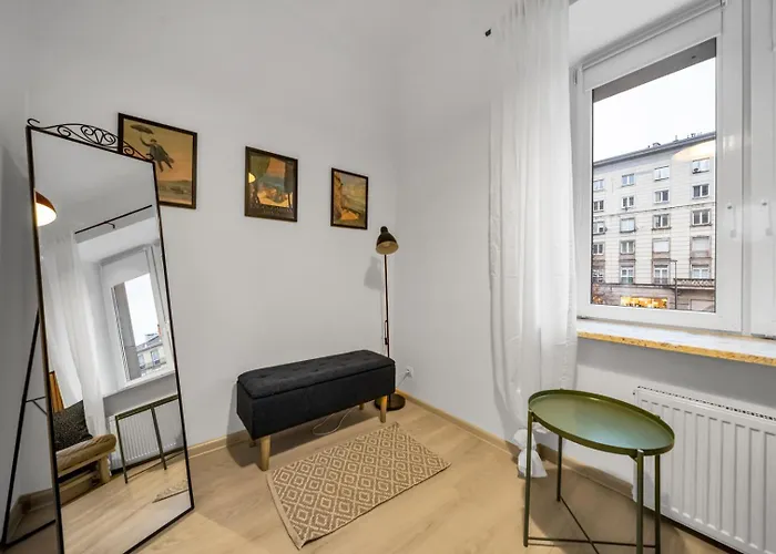 Centre Apartment- Location, Park&metro - By Rentujemy Warsaw