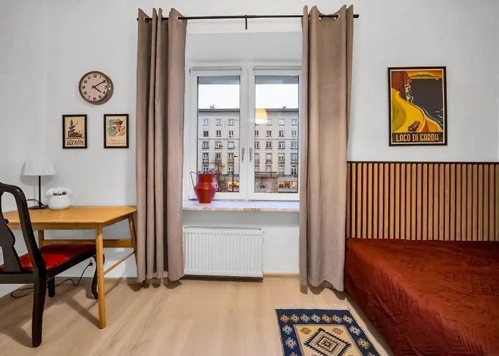 Apartment Centre Apartment- Location, Park&metro - By Rentujemy Warsaw