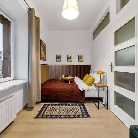 Centre Apartment- Location, Park&metro - By Rentujemy * Varşova